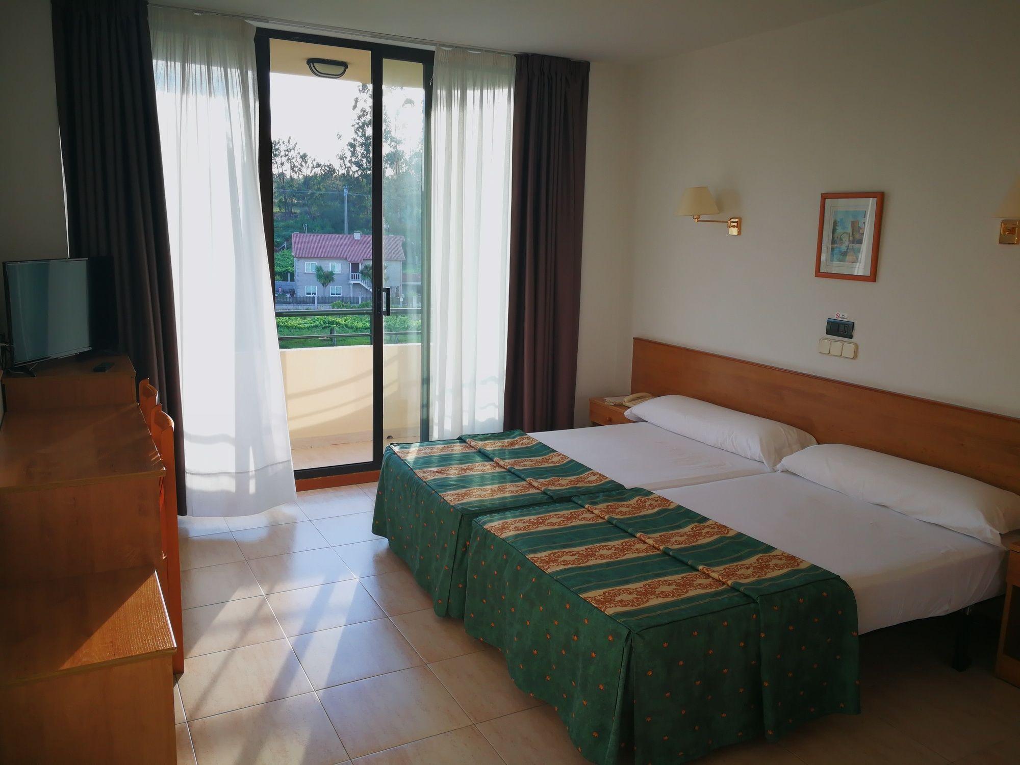 Hotel Ria Mar Vilalonga Bagian luar foto