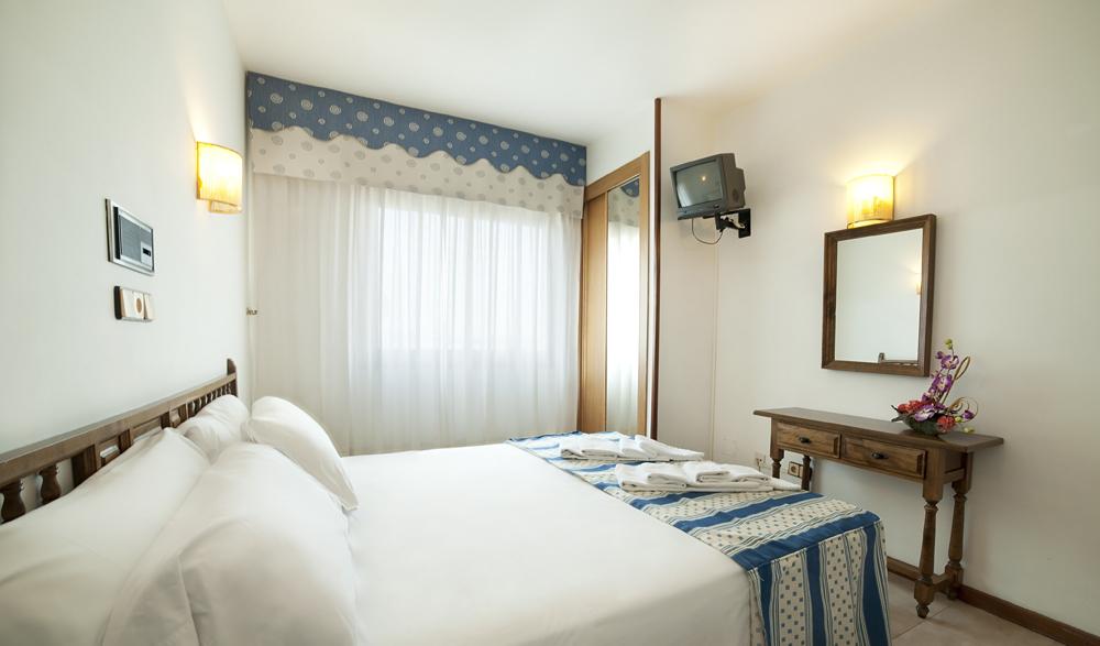 Hotel Ria Mar Vilalonga Bagian luar foto